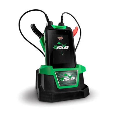 Comparison chart analyzing the features, specs, and testing capabilities of the Interstate Batteries Pulse versus a traditional 350-amp battery tester