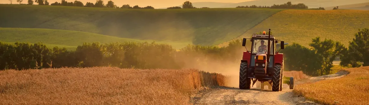 Interstate Batteries commercial vehicle batteries for agricultural and farm equipment applications