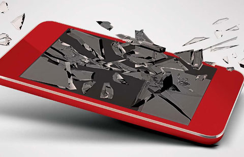 Téléphone cellulaire avec l’écran brisé