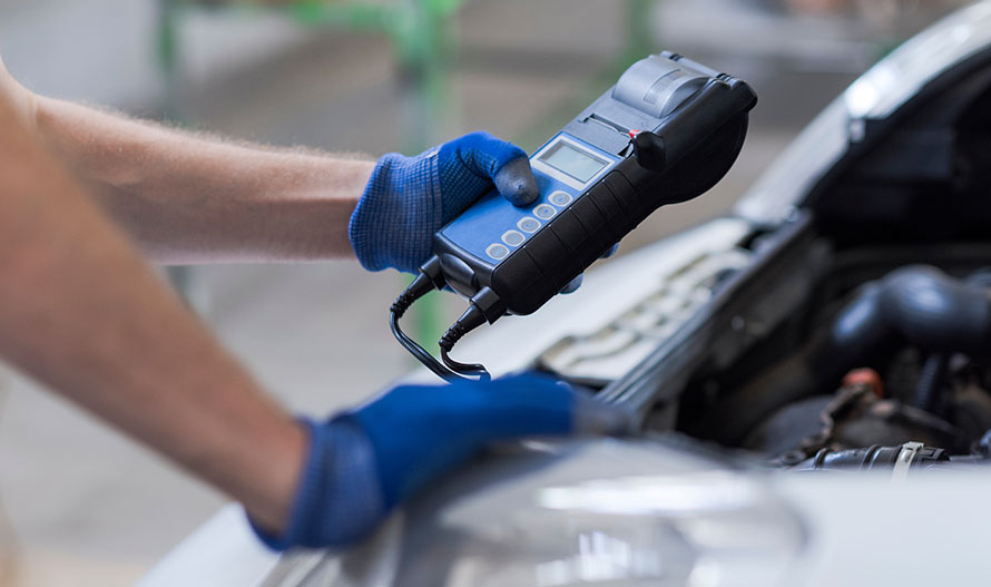 Can a Car Battery Die While Driving? Find Out the Shocking Truth